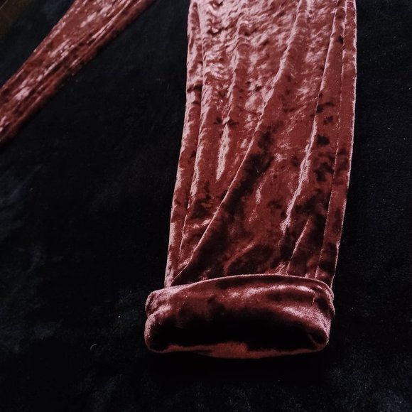 super soft! burgundy pants with pockets - Picture 5 of 8